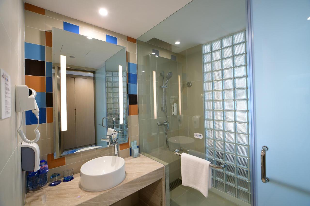 Holiday Inn Express - Liuyang Development Zone By Ihg Changsha Huanghua Airport Εξωτερικό φωτογραφία
