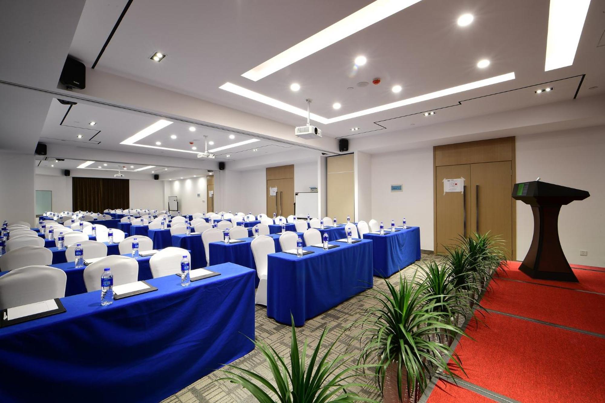 Holiday Inn Express - Liuyang Development Zone By Ihg Changsha Huanghua Airport Εξωτερικό φωτογραφία