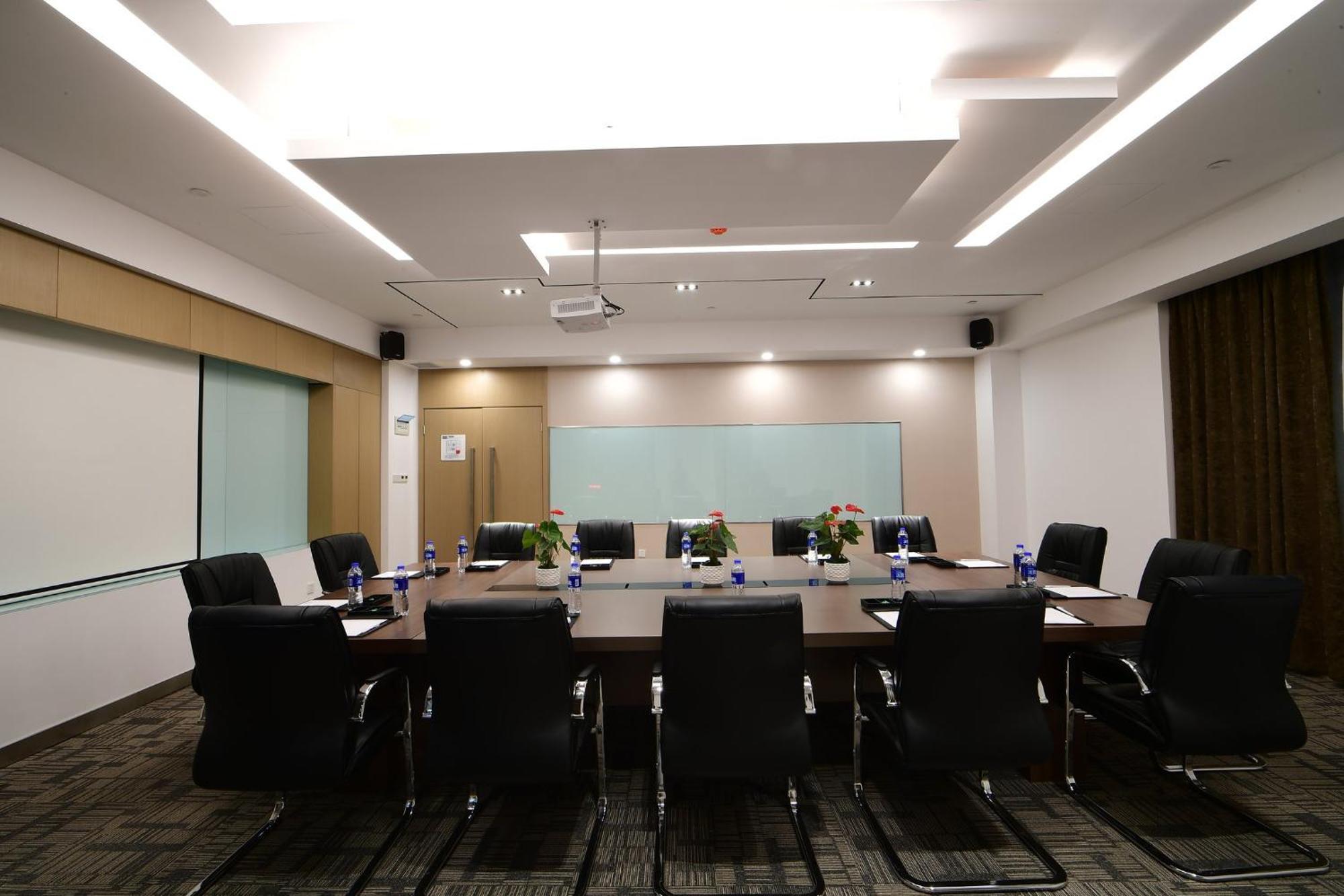 Holiday Inn Express - Liuyang Development Zone By Ihg Changsha Huanghua Airport Εξωτερικό φωτογραφία